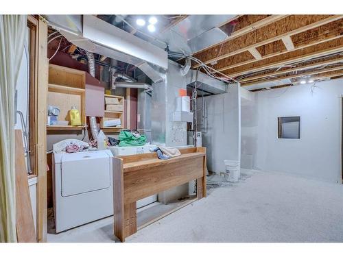 117 Coral Springs Mews Ne, Calgary, AB - Indoor Photo Showing Laundry Room