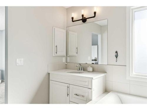 191 West Grove Way Sw, Calgary, AB - Indoor Photo Showing Bathroom