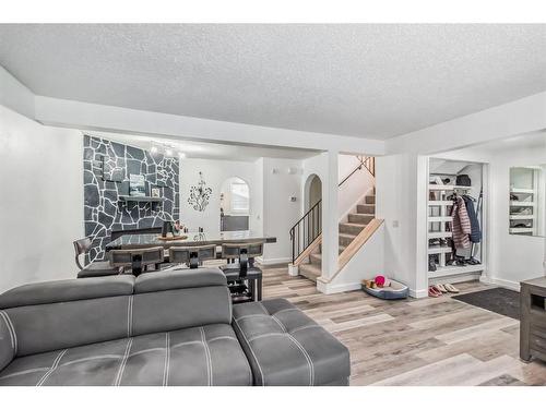 28 Abadan Crescent Ne, Calgary, AB - Indoor Photo Showing Living Room