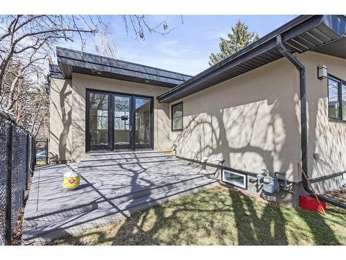 414 Wildwood Drive Sw, Calgary, AB - Outdoor With Deck Patio Veranda With Exterior