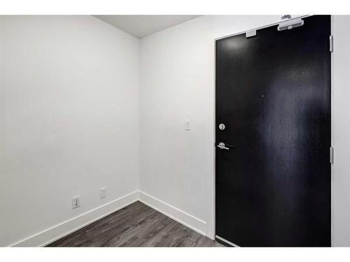 507-550 Riverfront Avenue Se, Calgary, AB - Indoor Photo Showing Other Room