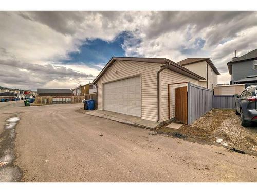 9195 Saddlebrook Drive Ne, Calgary, AB - Outdoor With Exterior