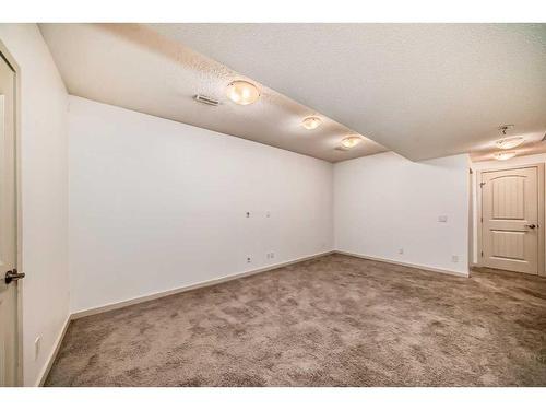 210 Redstone Drive Ne, Calgary, AB - Indoor Photo Showing Other Room