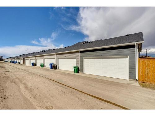 3 Larkspur Bend, Okotoks, AB - Outdoor With Exterior