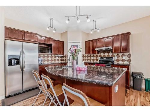 157 Everwoods Close Sw, Calgary, AB - Indoor Photo Showing Kitchen With Upgraded Kitchen