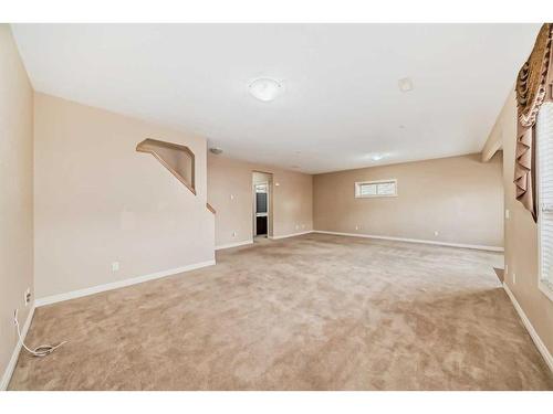 157 Everwoods Close Sw, Calgary, AB - Indoor Photo Showing Other Room