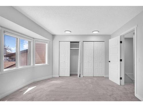 948 Riverbend Drive Se, Calgary, AB - Indoor Photo Showing Other Room