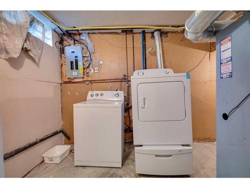 948 Riverbend Drive Se, Calgary, AB - Indoor Photo Showing Laundry Room