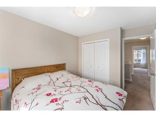 228 Copperpond Parade Se, Calgary, AB - Indoor Photo Showing Bedroom