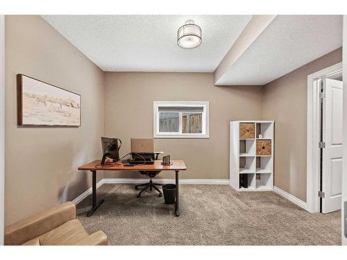9058 14 Avenue Sw, Calgary, AB - Indoor Photo Showing Office