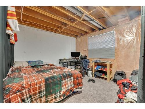 226 Hawkstone Manor Nw, Calgary, AB - Indoor Photo Showing Basement