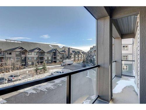 104-15 Aspenmont Heights Sw, Calgary, AB - Outdoor With Balcony