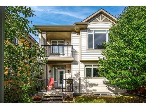 2116 15 Street Sw, Calgary, AB - Outdoor With Balcony With Facade