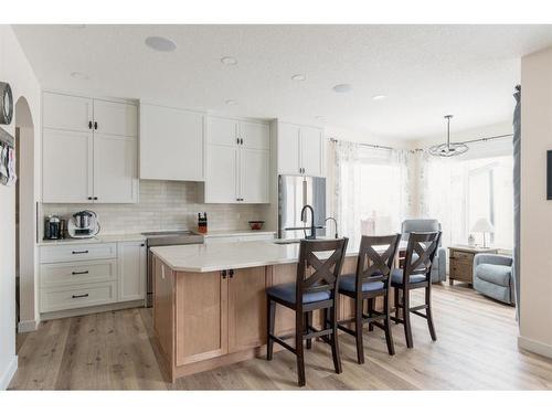 164 Royal Oak Terrace Nw, Calgary, AB - Indoor Photo Showing Kitchen With Upgraded Kitchen