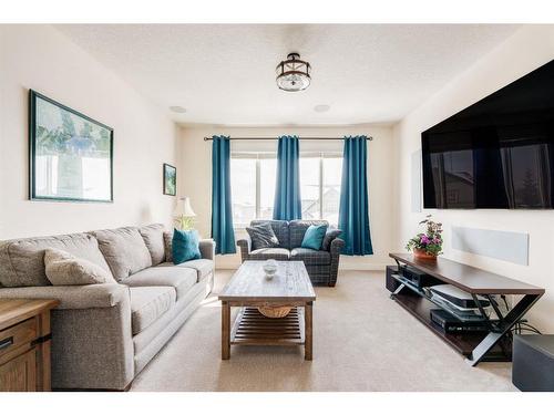 164 Royal Oak Terrace Nw, Calgary, AB - Indoor Photo Showing Living Room