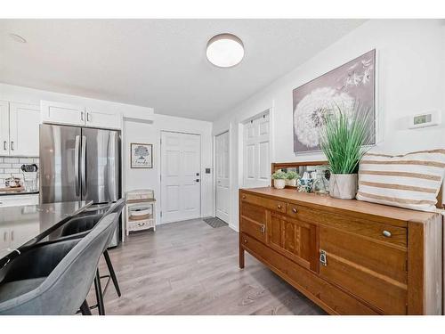3305-279 Copperpond Common Se, Calgary, AB - Indoor Photo Showing Kitchen With Stainless Steel Kitchen