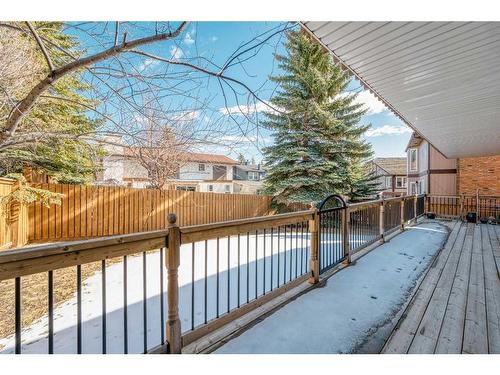 39 Edgehill Crescent Nw, Calgary, AB - Outdoor With Deck Patio Veranda With Exterior