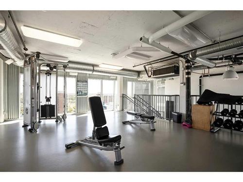 506-450 8 Avenue Se, Calgary, AB - Indoor Photo Showing Gym Room
