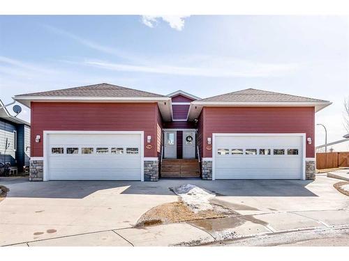 42 Violet Close, Olds, AB - Outdoor