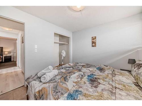 3232 19 Avenue Se, Calgary, AB - Indoor Photo Showing Bedroom