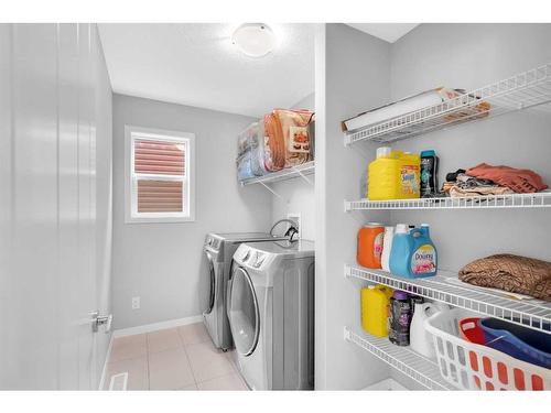 83 Howse Road Ne, Calgary, AB - Indoor Photo Showing Laundry Room
