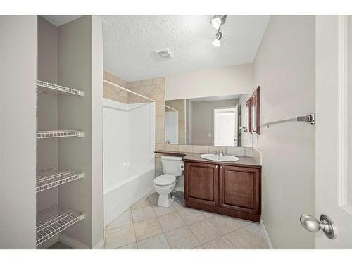 245 Springbank Terrace Sw, Calgary, AB - Indoor Photo Showing Bathroom