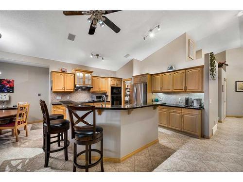 29 Panorama Hills Heights Nw, Calgary, AB - Indoor Photo Showing Kitchen