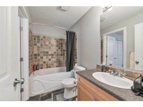 301-930 18 Avenue Sw, Calgary, AB - Indoor Photo Showing Bathroom