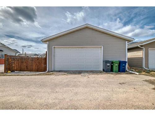 2442 Kingsland Road Se, Airdrie, AB - Outdoor With Exterior