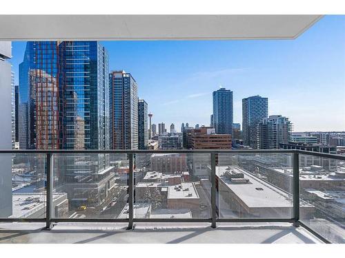 907-1010 6 Street Sw, Calgary, AB - Outdoor With View