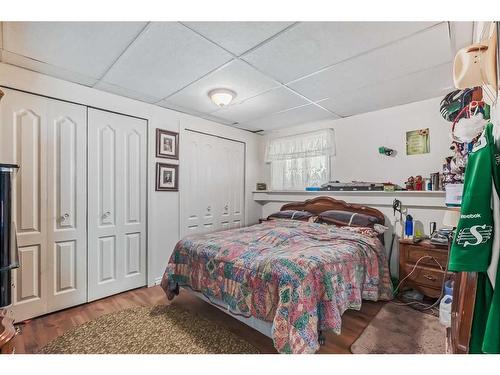 791 Okalta Road, Rural Foothills County, AB - Indoor Photo Showing Bedroom