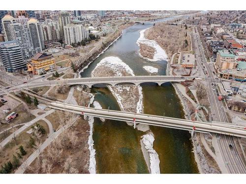304-701 3 Avenue Sw, Calgary, AB - Outdoor With View