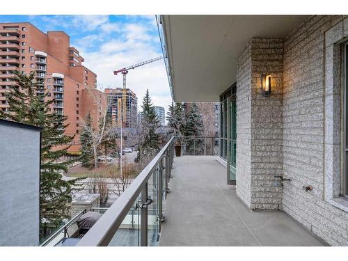 304-701 3 Avenue Sw, Calgary, AB - Outdoor With Balcony