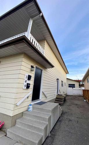 349 33 Avenue Ne, Calgary, AB - Outdoor With Deck Patio Veranda With Exterior