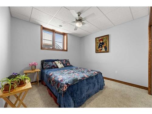 43 Vantage Crescent, Olds, AB - Indoor Photo Showing Bedroom