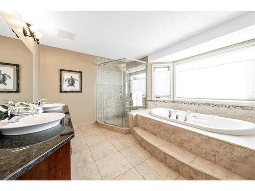 105 Candle Place Sw, Calgary, AB - Indoor Photo Showing Bathroom