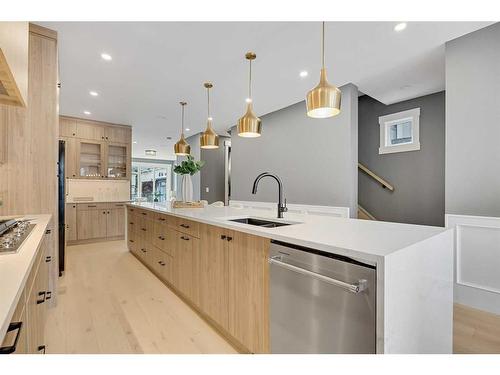 1911 27 Avenue Sw, Calgary, AB - Indoor Photo Showing Kitchen With Double Sink With Upgraded Kitchen