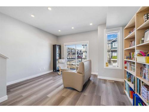 706 Sage Hill Grove Nw, Calgary, AB - Indoor
