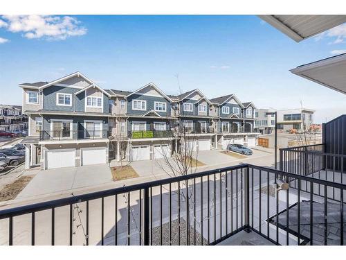 706 Sage Hill Grove Nw, Calgary, AB - Outdoor