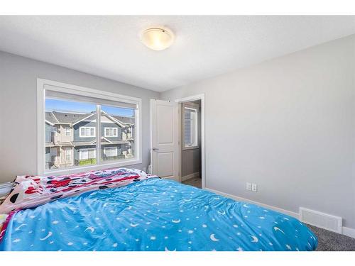 706 Sage Hill Grove Nw, Calgary, AB - Indoor Photo Showing Bedroom