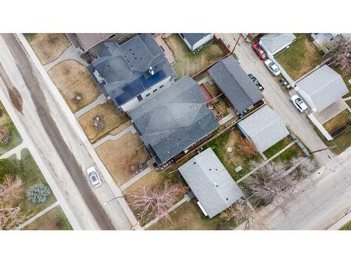 906 33 Street Nw, Calgary, AB -  With View
