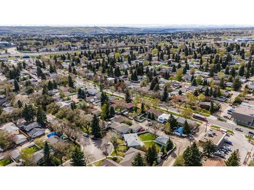 58 Butler Crescent Nw, Calgary, AB - Outdoor With View
