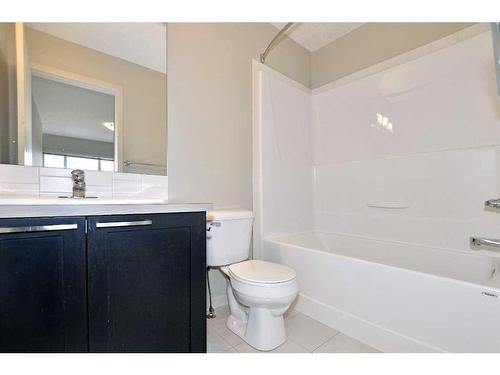 109 Copperpond Row Se, Calgary, AB - Indoor Photo Showing Bathroom