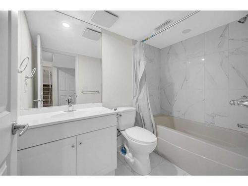 209 Cityscape Common Ne, Calgary, AB - Indoor Photo Showing Bathroom