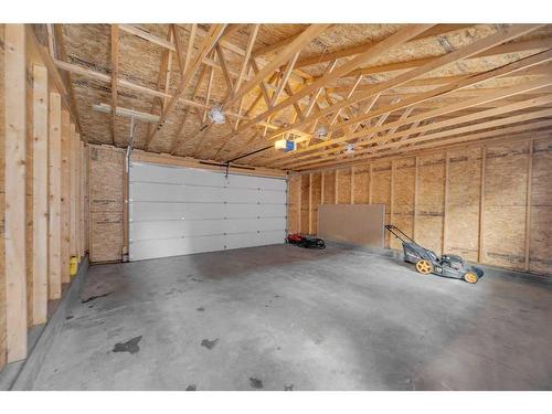 209 Cityscape Common Ne, Calgary, AB - Indoor Photo Showing Garage