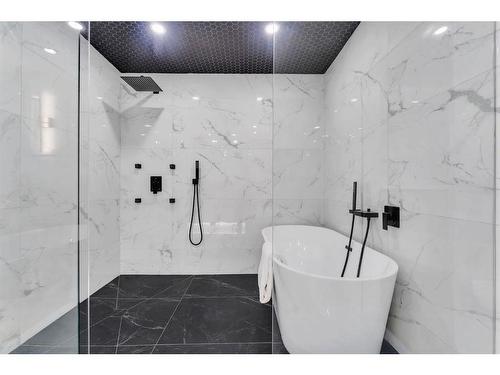 2232 Longridge Drive Sw, Calgary, AB - Indoor Photo Showing Bathroom
