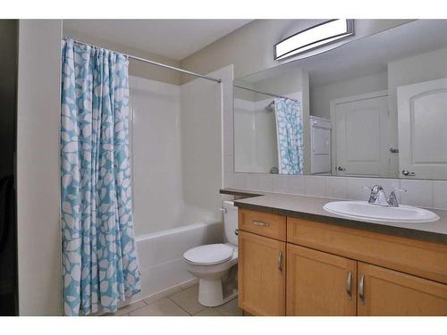 419-60 Royal Oak Plaza Nw, Calgary, AB - Indoor Photo Showing Bathroom