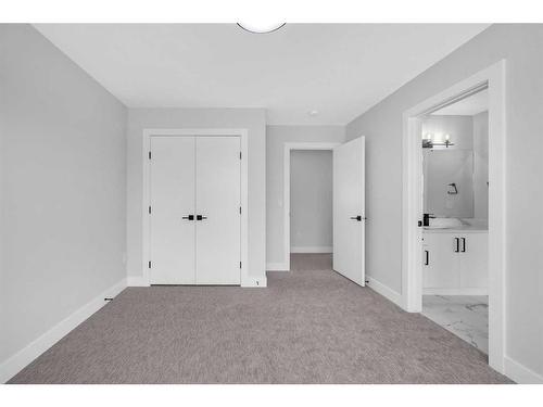 172 Sandpiper Landing, Chestermere, AB - Indoor Photo Showing Other Room