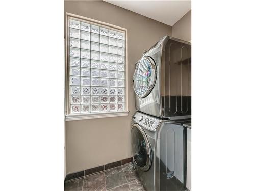 912 Memorial Drive Nw, Calgary, AB - Indoor Photo Showing Laundry Room