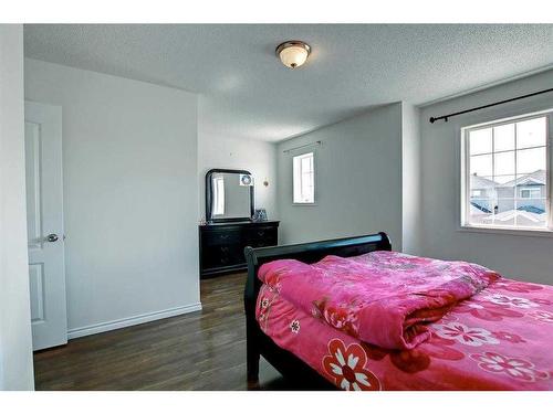 98 Saddleback Road Ne, Calgary, AB - Indoor Photo Showing Bedroom